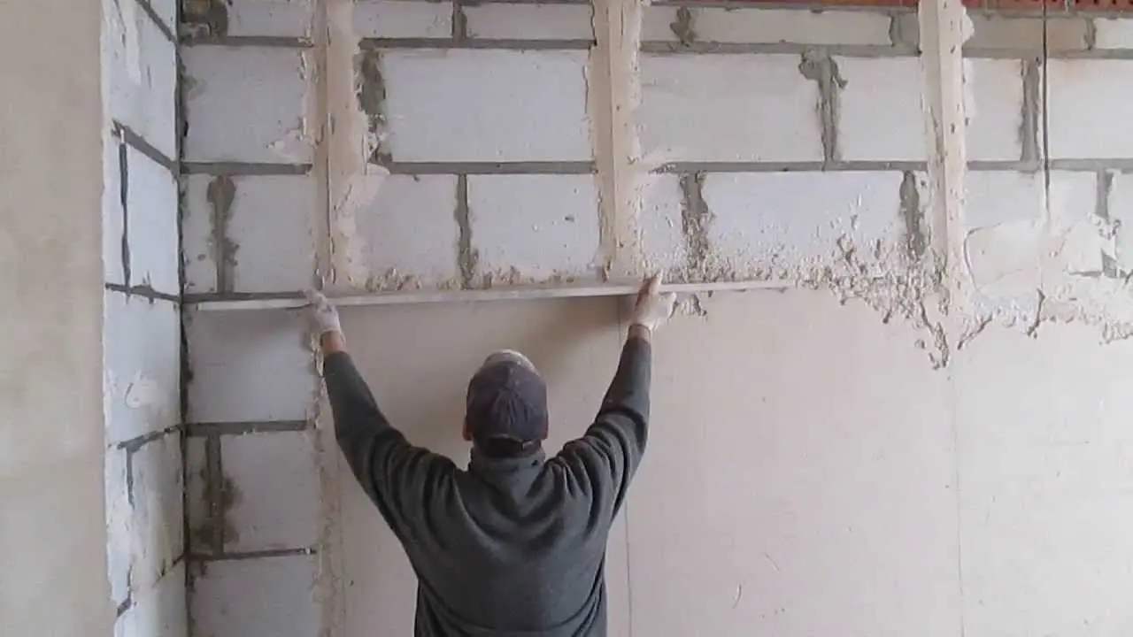 [Инструкция] Как Правильно Шпаклевать Стены под Обои | Видео
