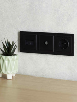 Рамка 3-местная IEK BRITE РУ-3-БрЧ белый (BR-M32-K01), Китай