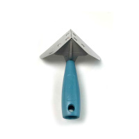 Шпатель KORSHUN для внутренних углов с зубчатыми пластинами. РФ