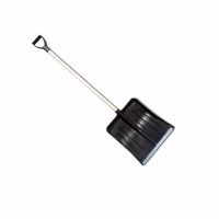 Лопата снеговая оц\пластик "Метелица" 410х400мм с дер.черенком, черная