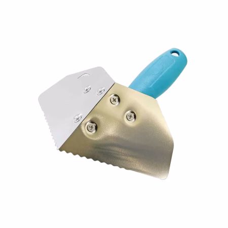 Шпатель KORSHUN для внутренних углов с зубчатыми пластинами. РФ